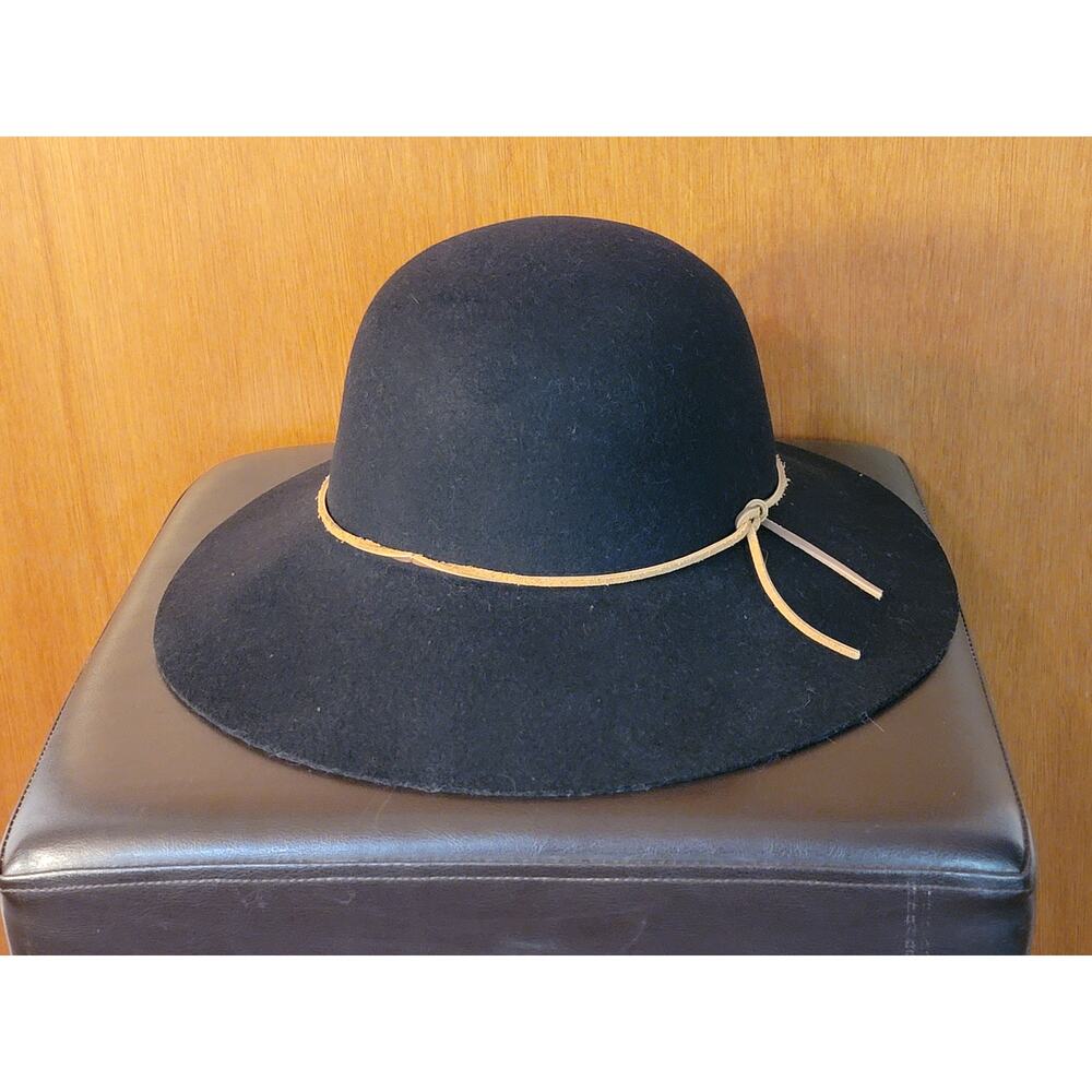 NWT - Phenix Wool Hat With Leather Trim - Black - One Size